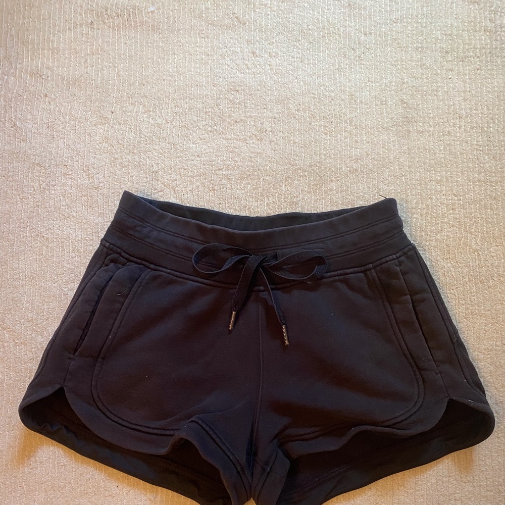 Lululemon Black Shorts!